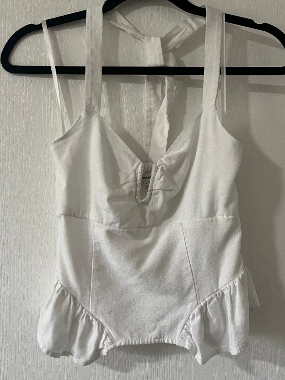 Francesca's Women's Juniors White Halter Top Size Small